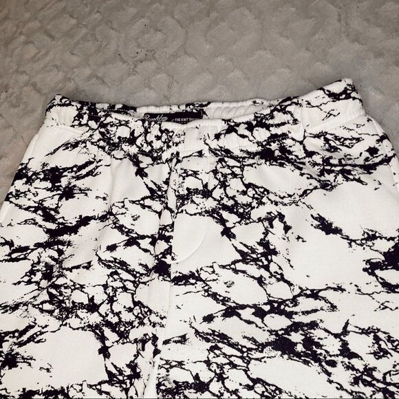 Brooklyn Cloth Men’s Shorts - Picture 3 of 8